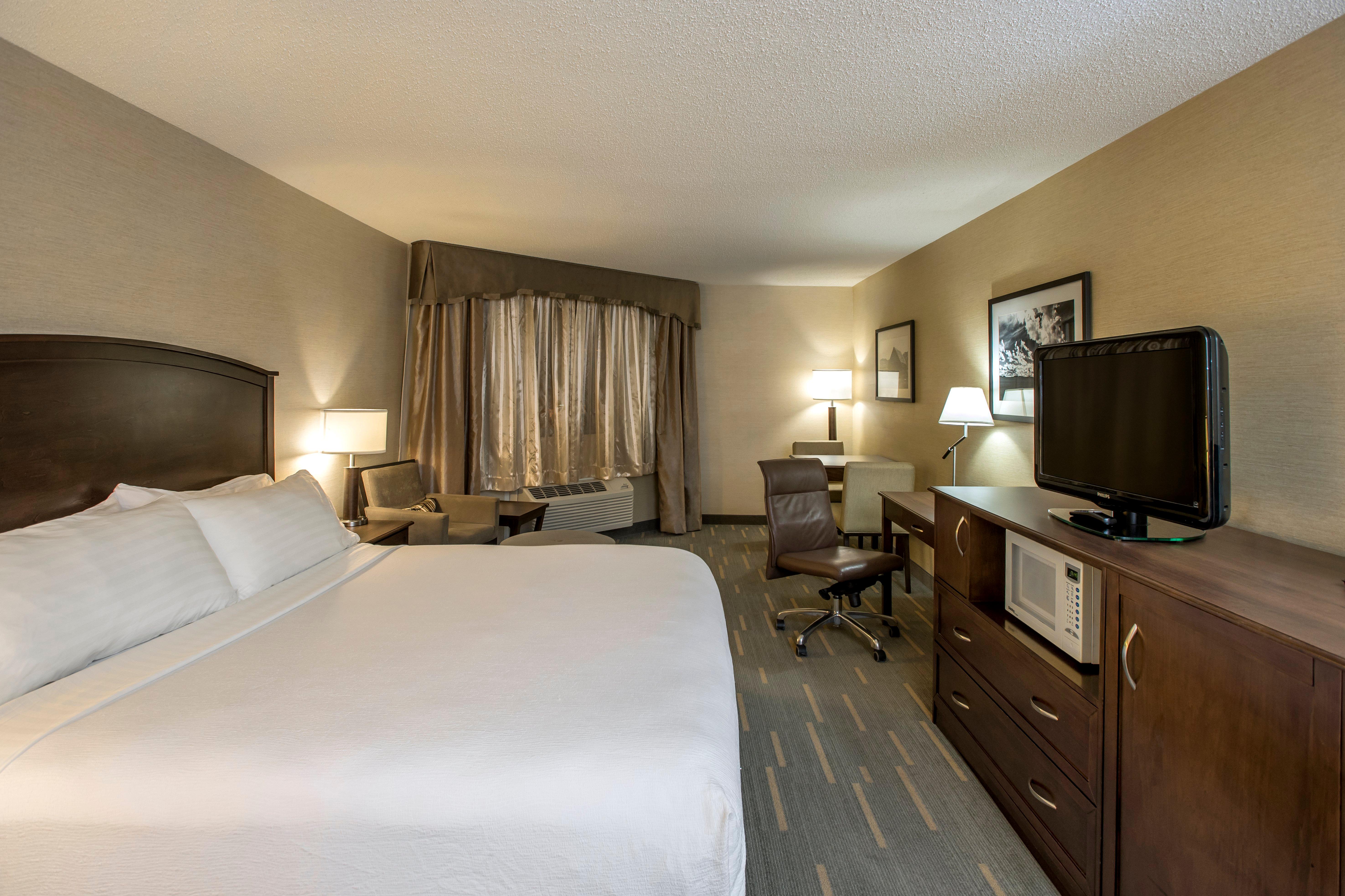 holiday inn lethbridge by ihg