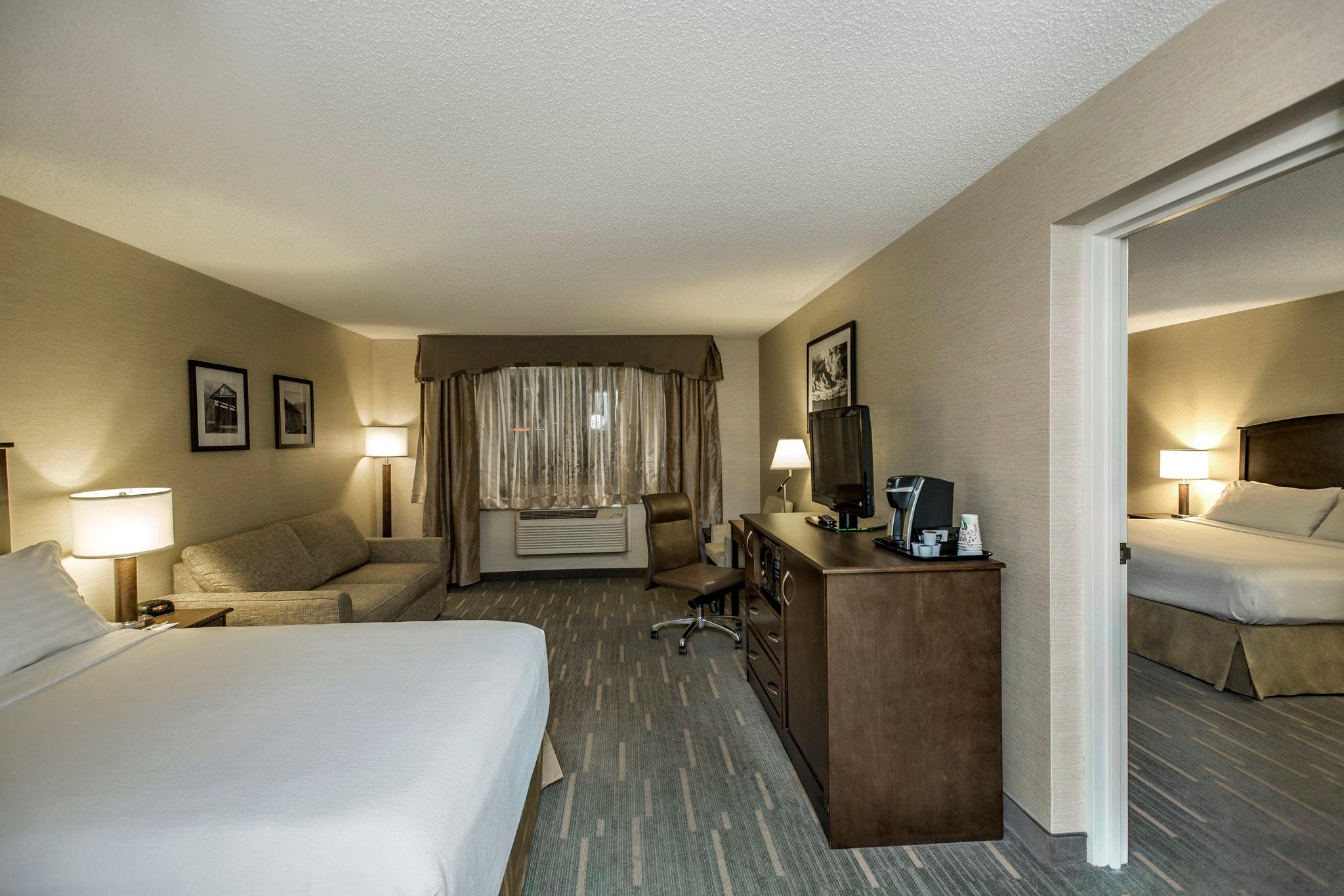 holiday inn lethbridge by ihg