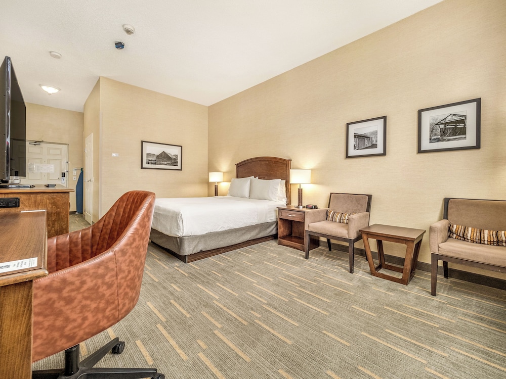 holiday inn lethbridge by ihg
