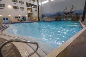 holiday inn lethbridge by ihg