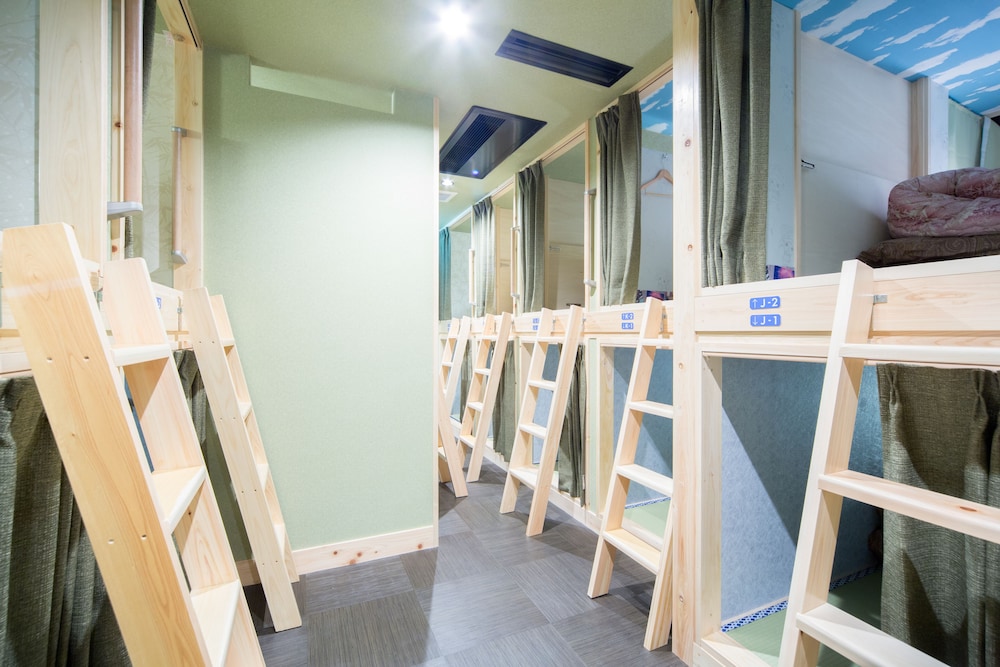 hostel wasabi nagoya ekimae