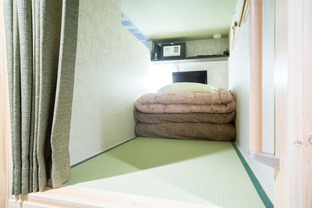 hostel wasabi nagoya ekimae