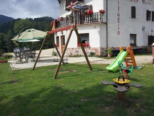rifugio monte baldo