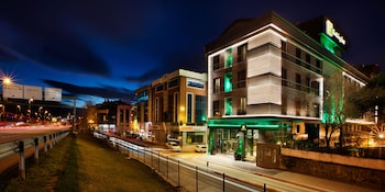 Holiday Inn Istanbul - Kadikoy By Ihg,Kadikoy>>Istanbul,4 star