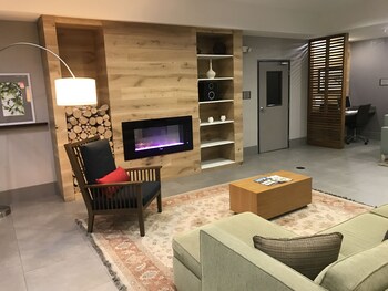 comfort inn and suites