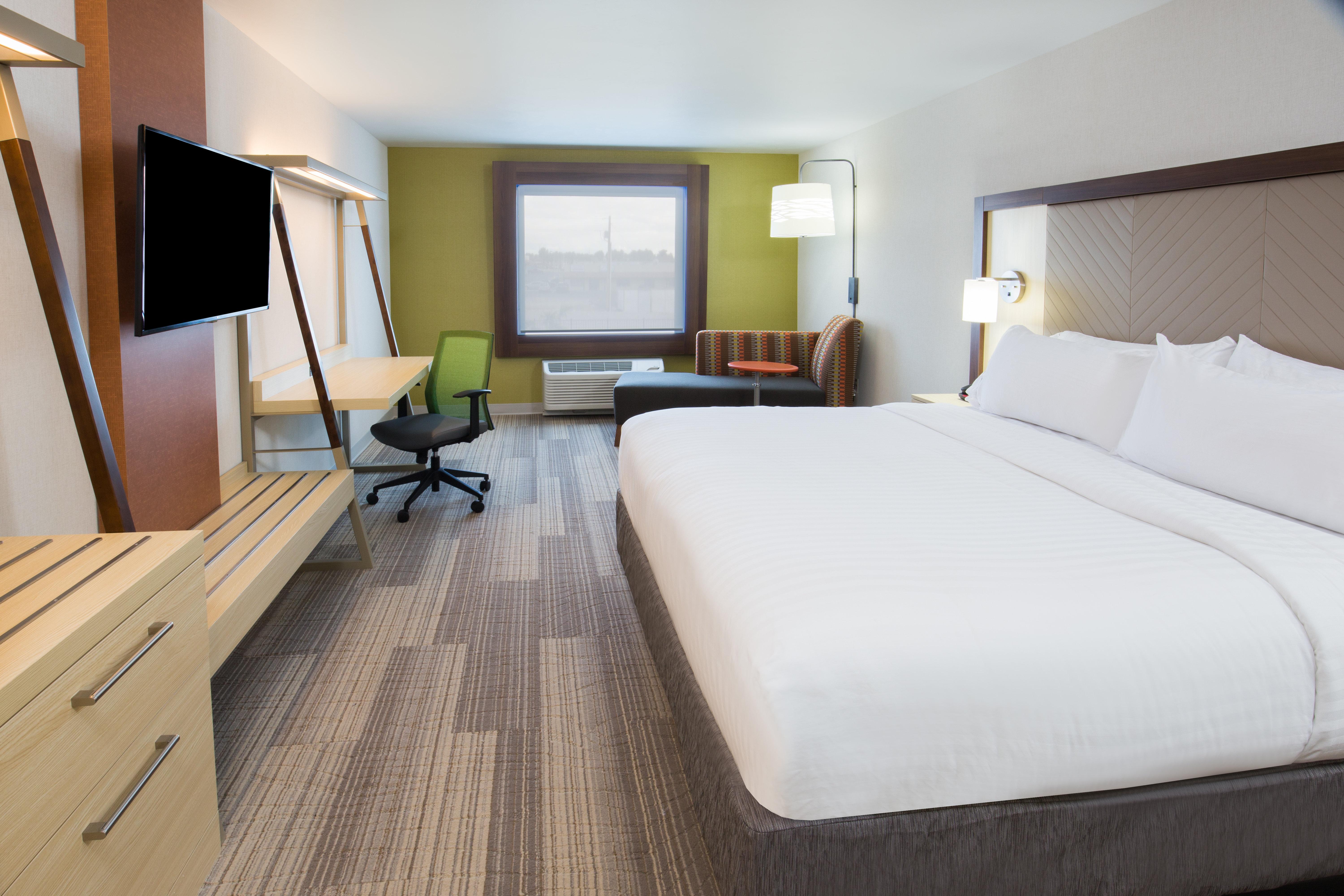 holiday inn express and suites pahrump by ihg