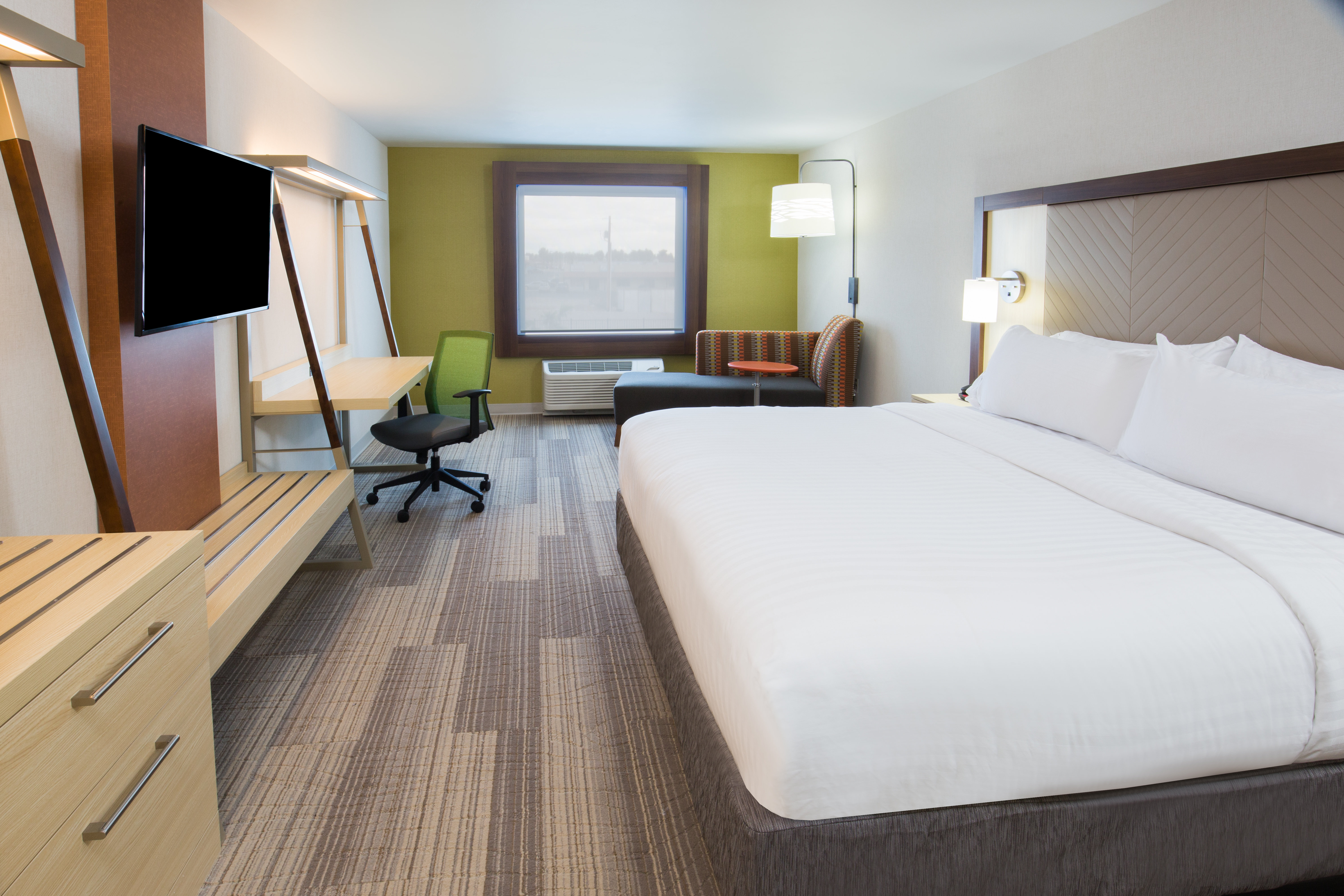 holiday inn express and suites pahrump by ihg