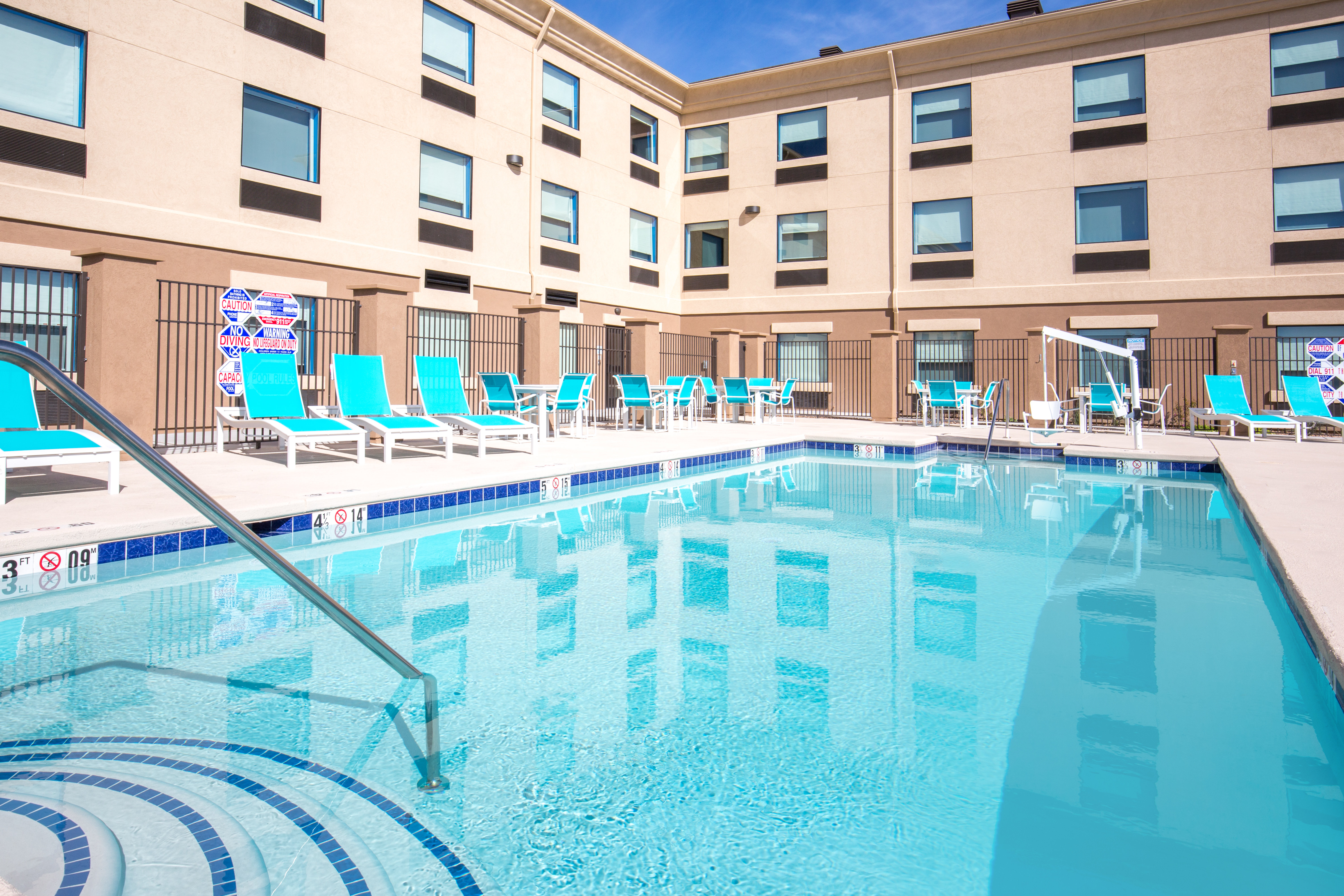 holiday inn express and suites pahrump by ihg