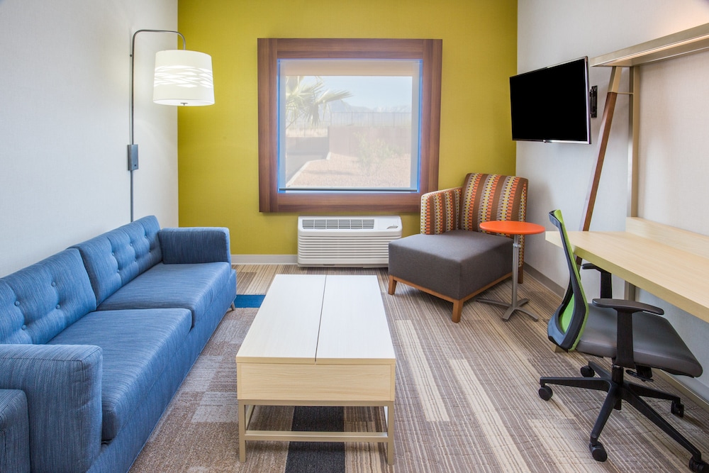 holiday inn express and suites pahrump by ihg