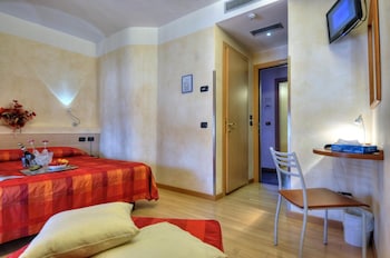 hotel savoia