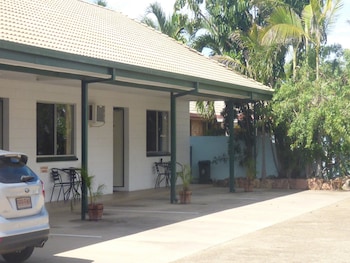 Banjo Paterson Motor Inn,Rosslea>>Cluden,3 star