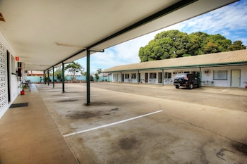 Banjo Paterson Motor Inn,Rosslea>>Cluden,3 star