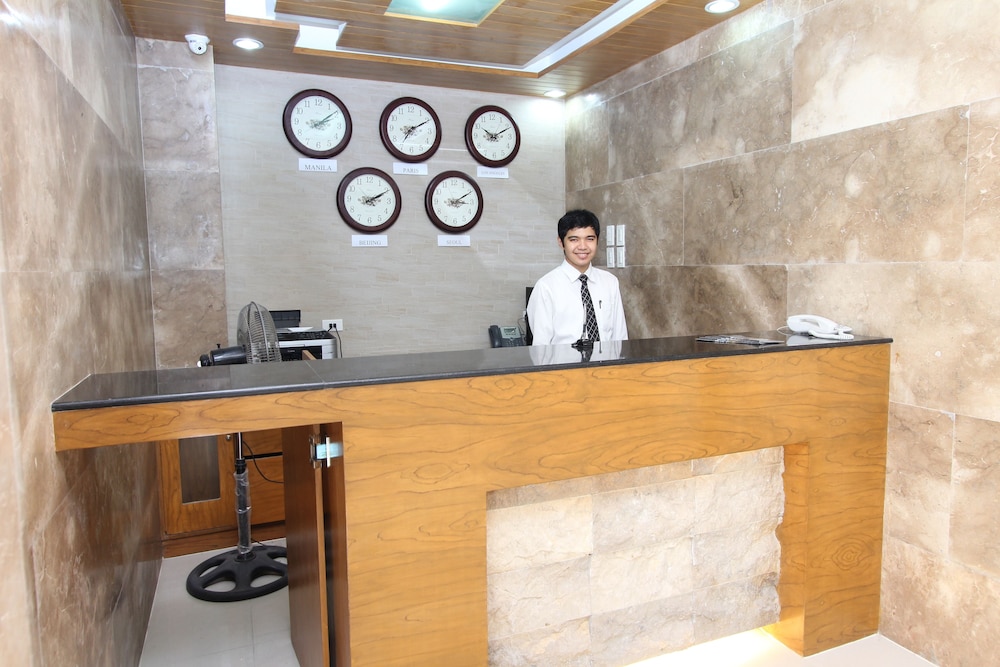 crown regency courtyard resort