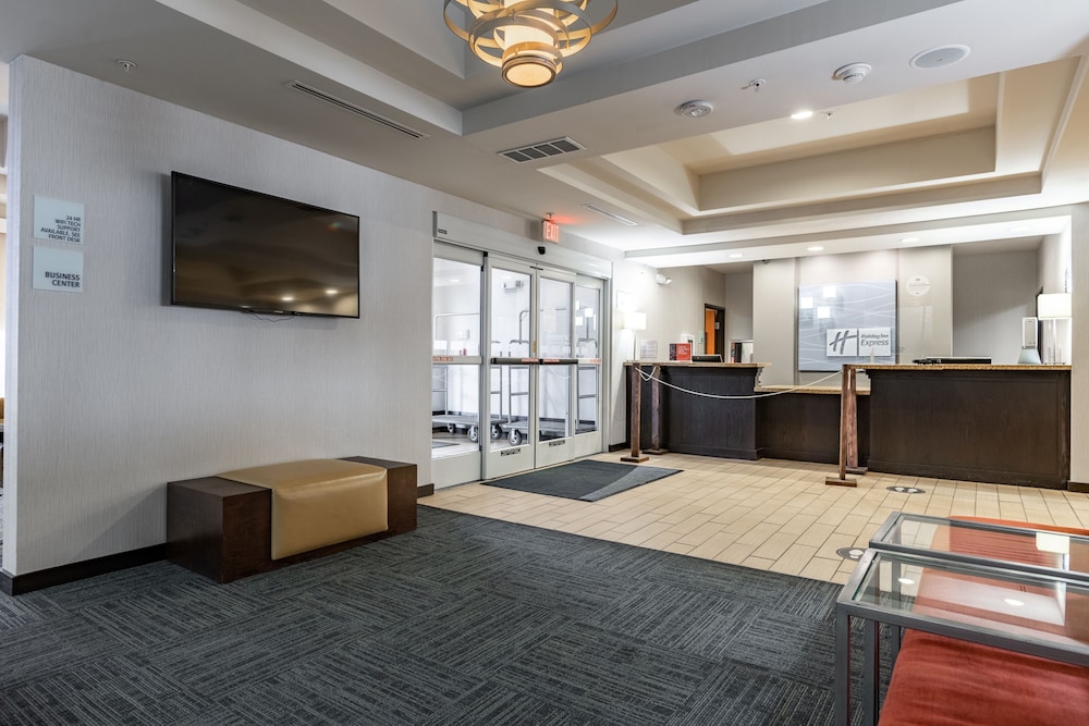 holiday inn express and suites new martinsville by ihg