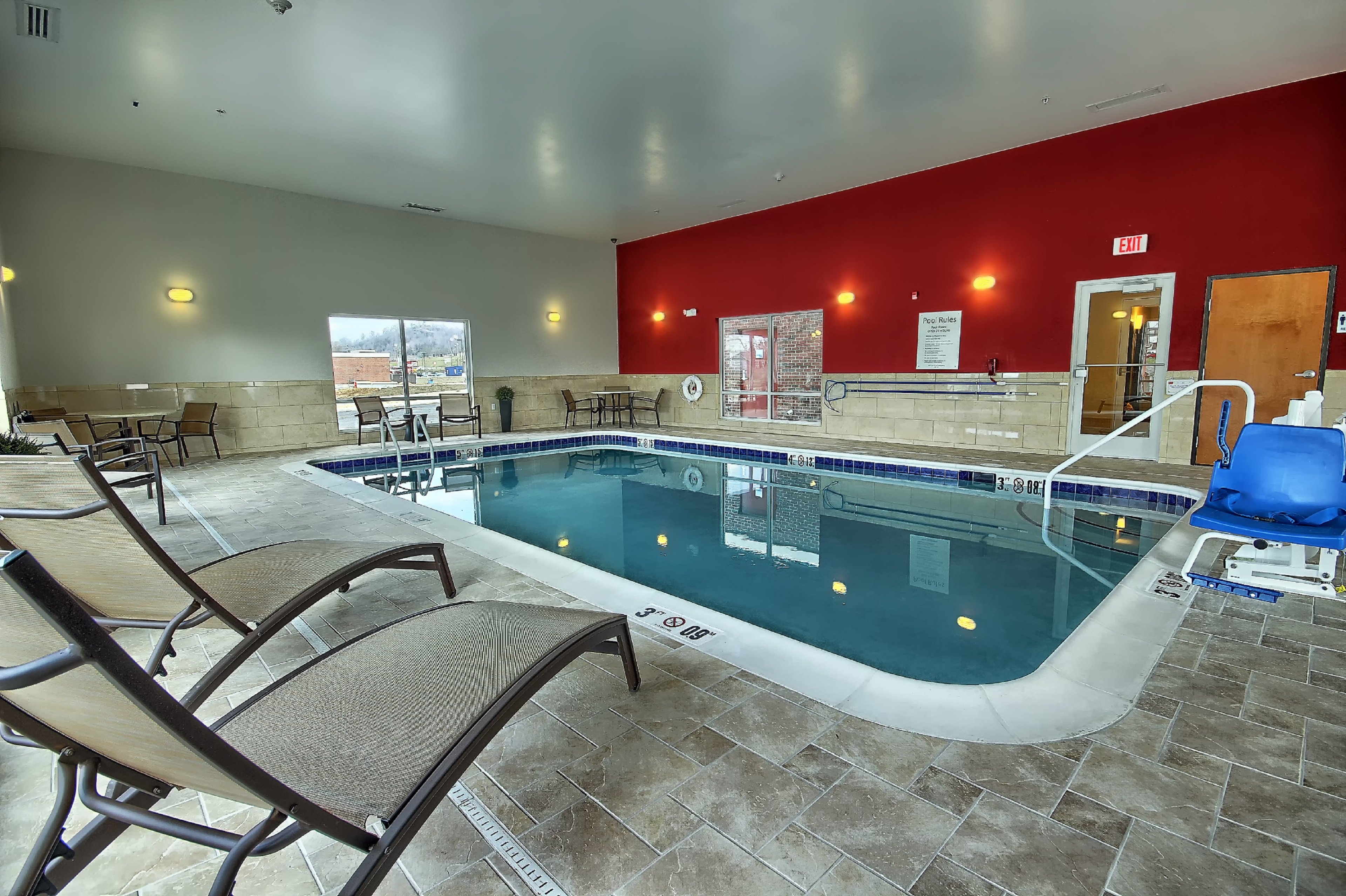 holiday inn express and suites new martinsville by ihg