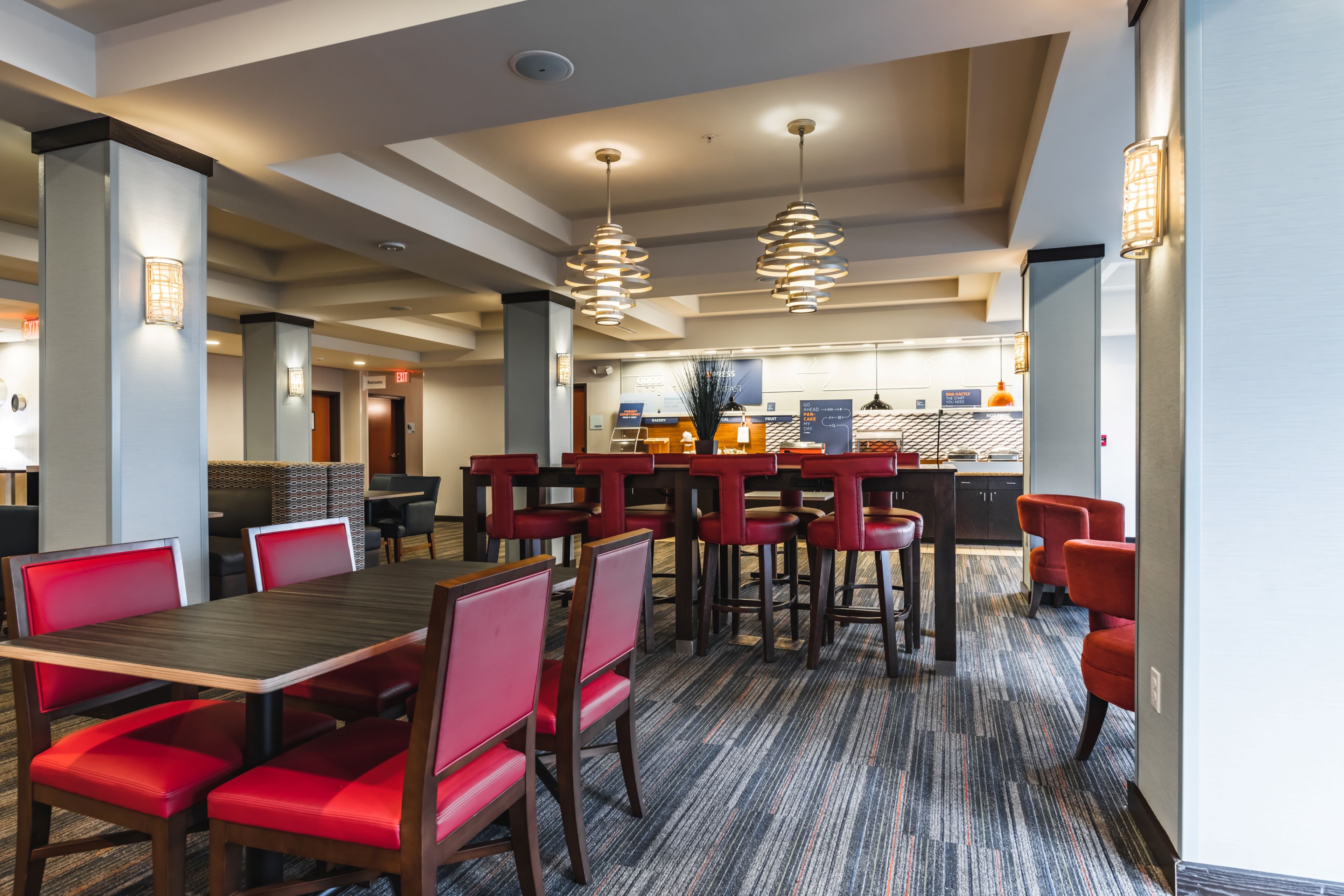 holiday inn express and suites new martinsville by ihg