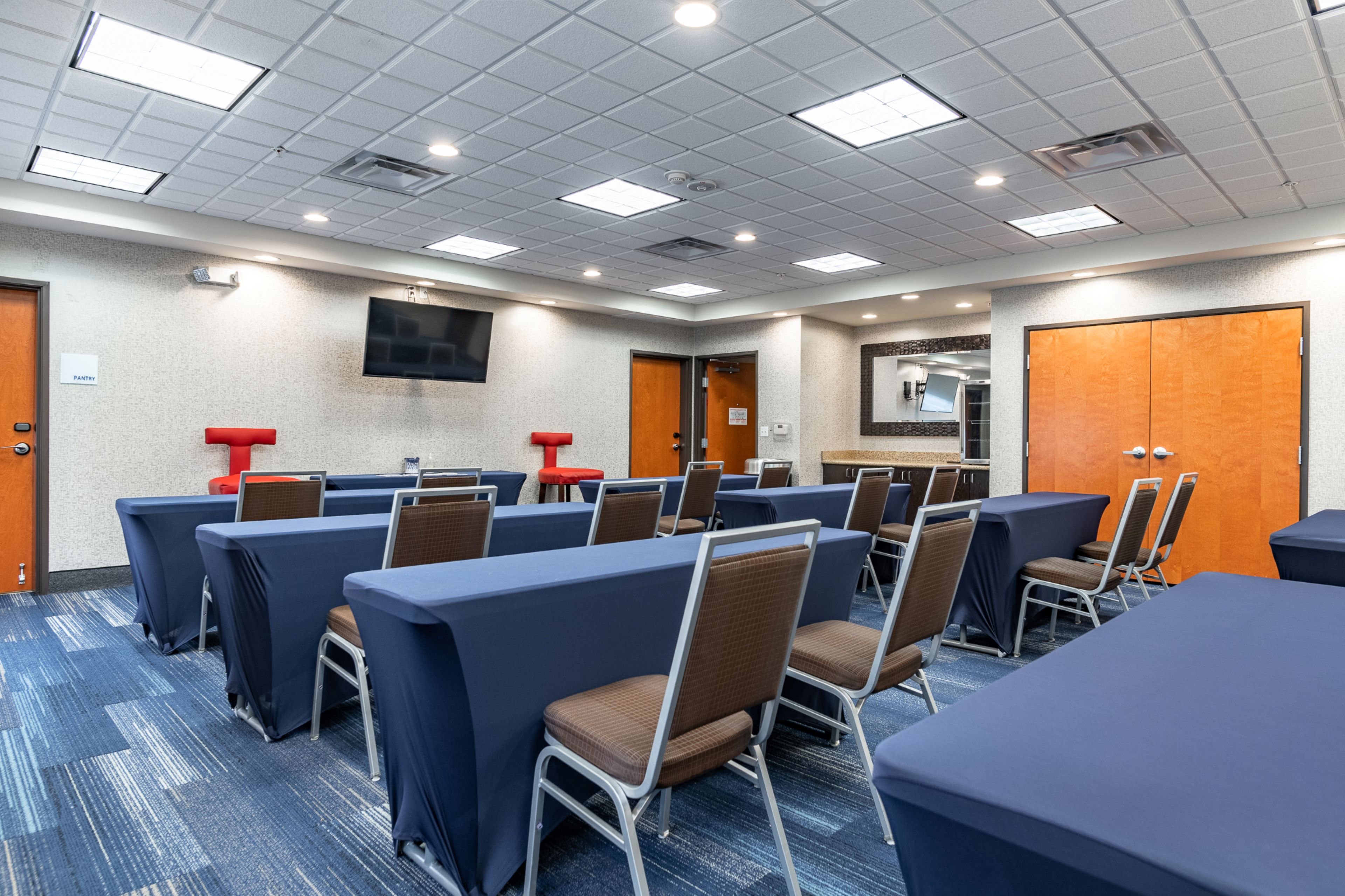 holiday inn express and suites new martinsville by ihg