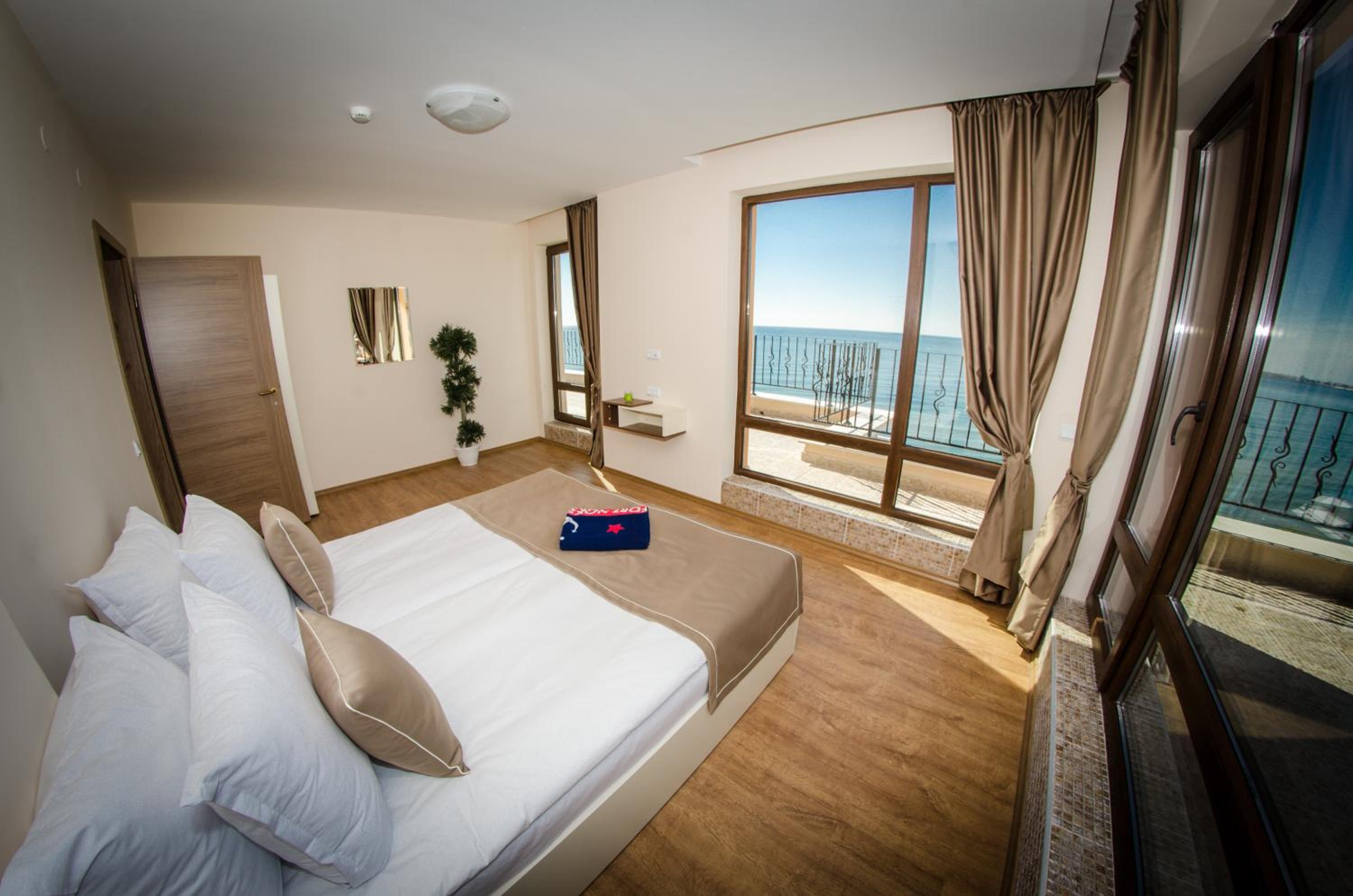 premier fort beach sveti vlas