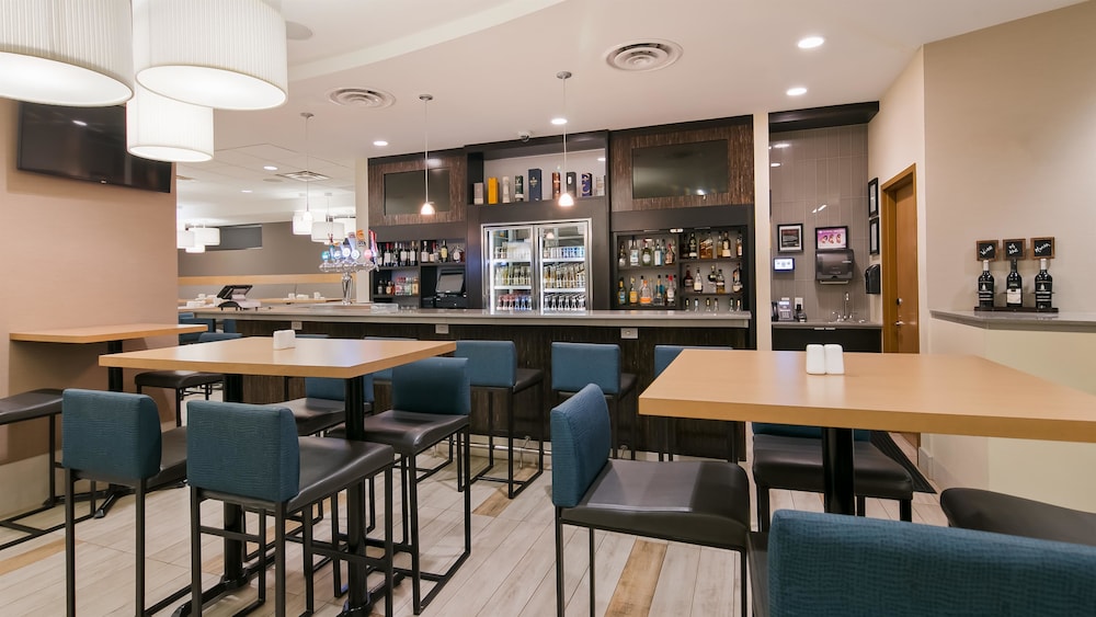 best western plus sawridge suites