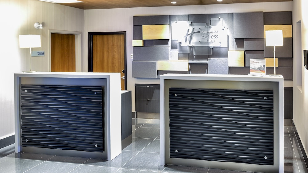 holiday inn express and suites vaudreuil by ihg