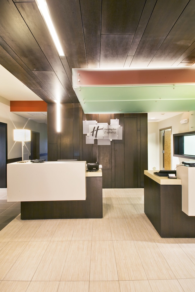 holiday inn express and suites hot springs by ihg