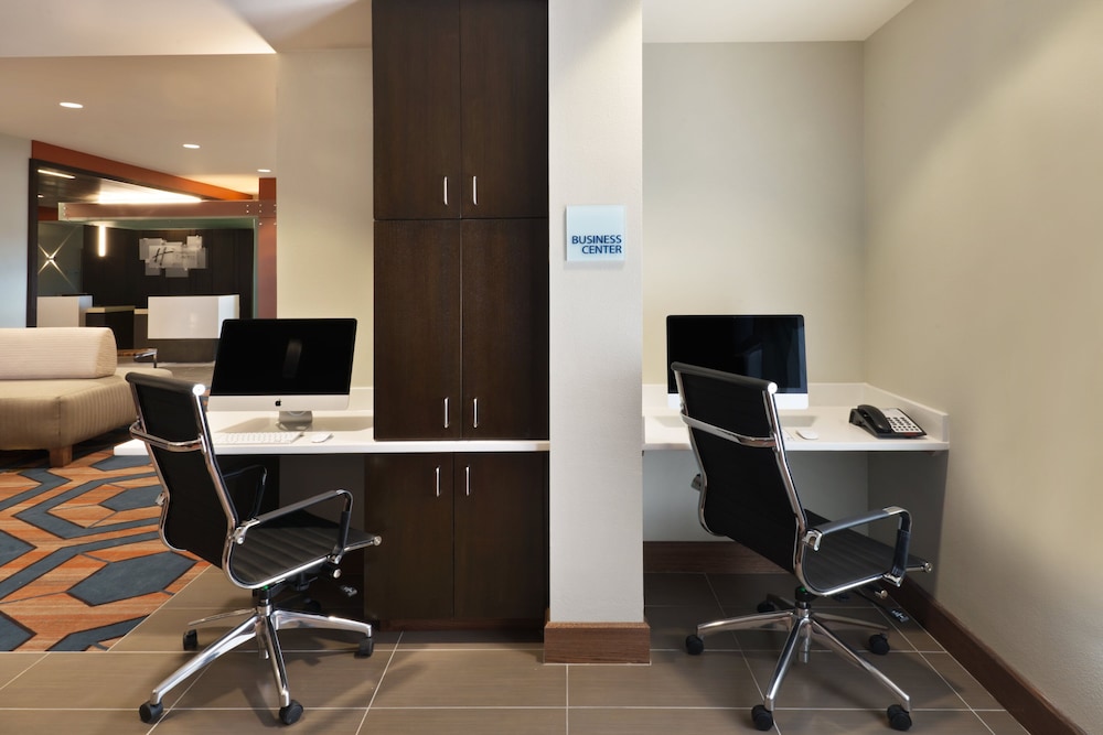 holiday inn express and suites hot springs by ihg