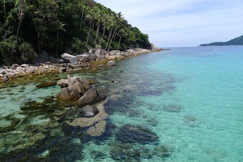 bubu long beach resort