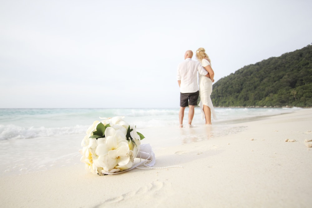 bubu long beach resort