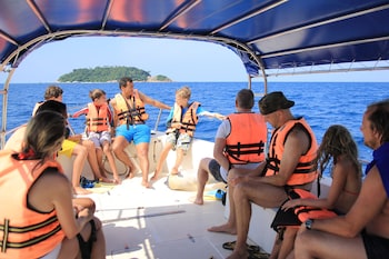 bubu long beach resort