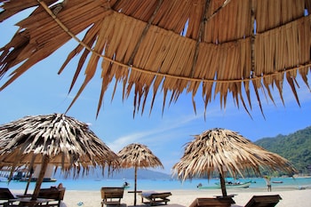 bubu long beach resort