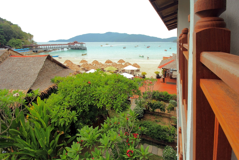 bubu long beach resort