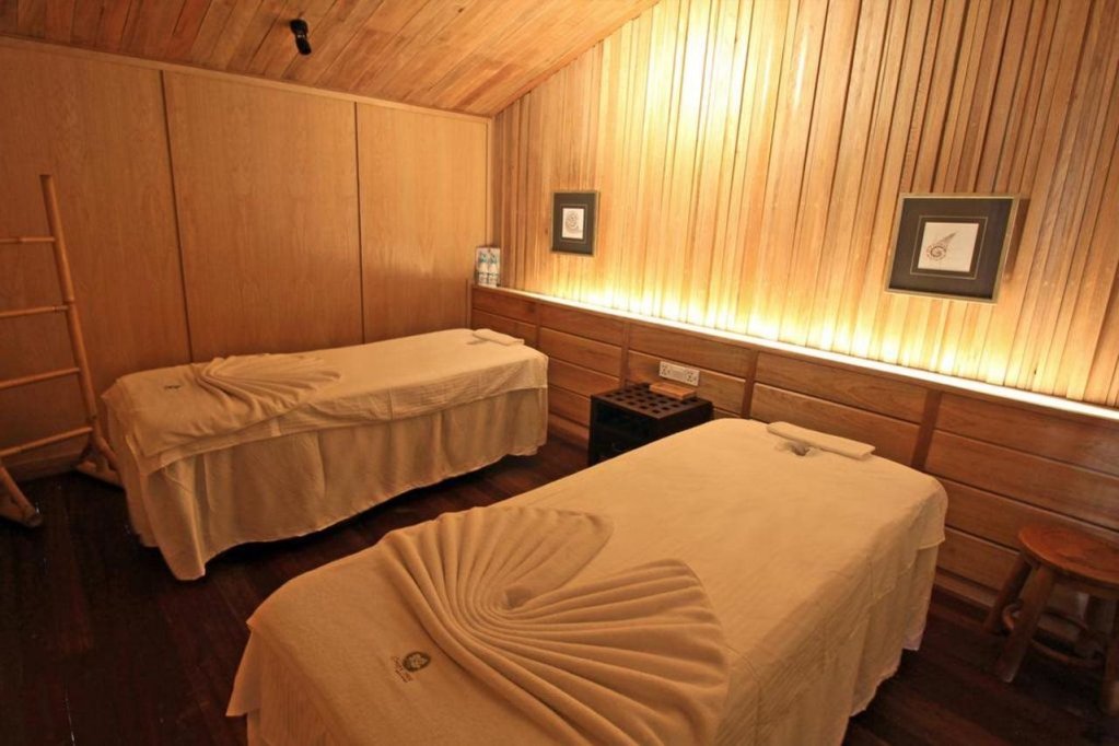 Bubu Long Beach Resort,Near Long Beach,3 star