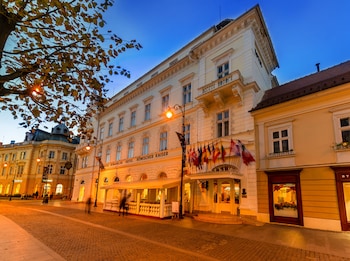 Hotel Imparatul Romanilor,Haller Bastion>>Sibiu,4 star