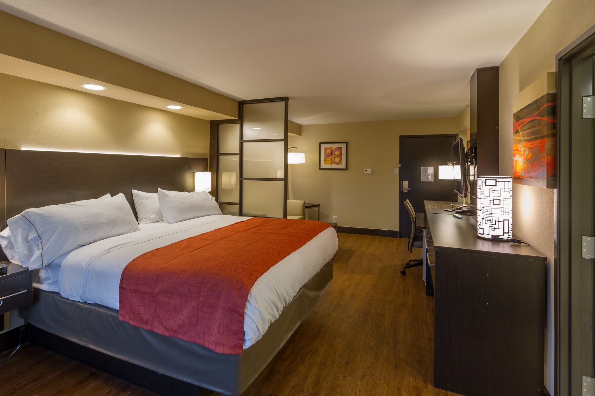 holiday inn express and suites san antonio medical six flags