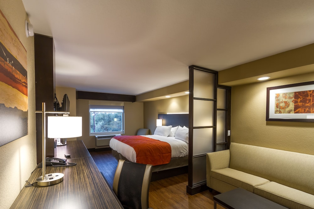 holiday inn express and suites san antonio medical six flags