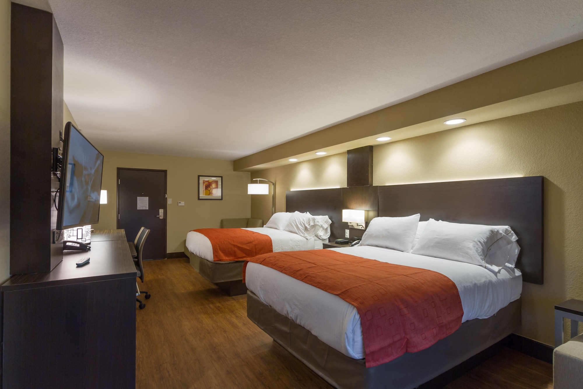 holiday inn express and suites san antonio medical six flags