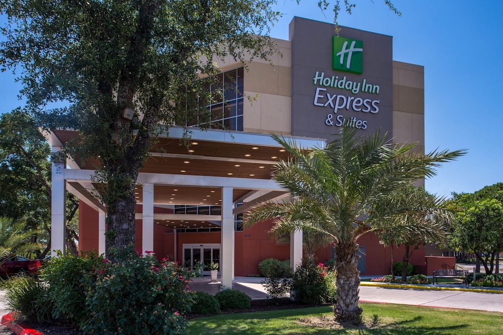 holiday inn express and suites san antonio medical six flags
