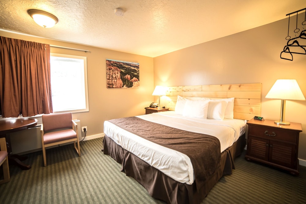 red ledges inn