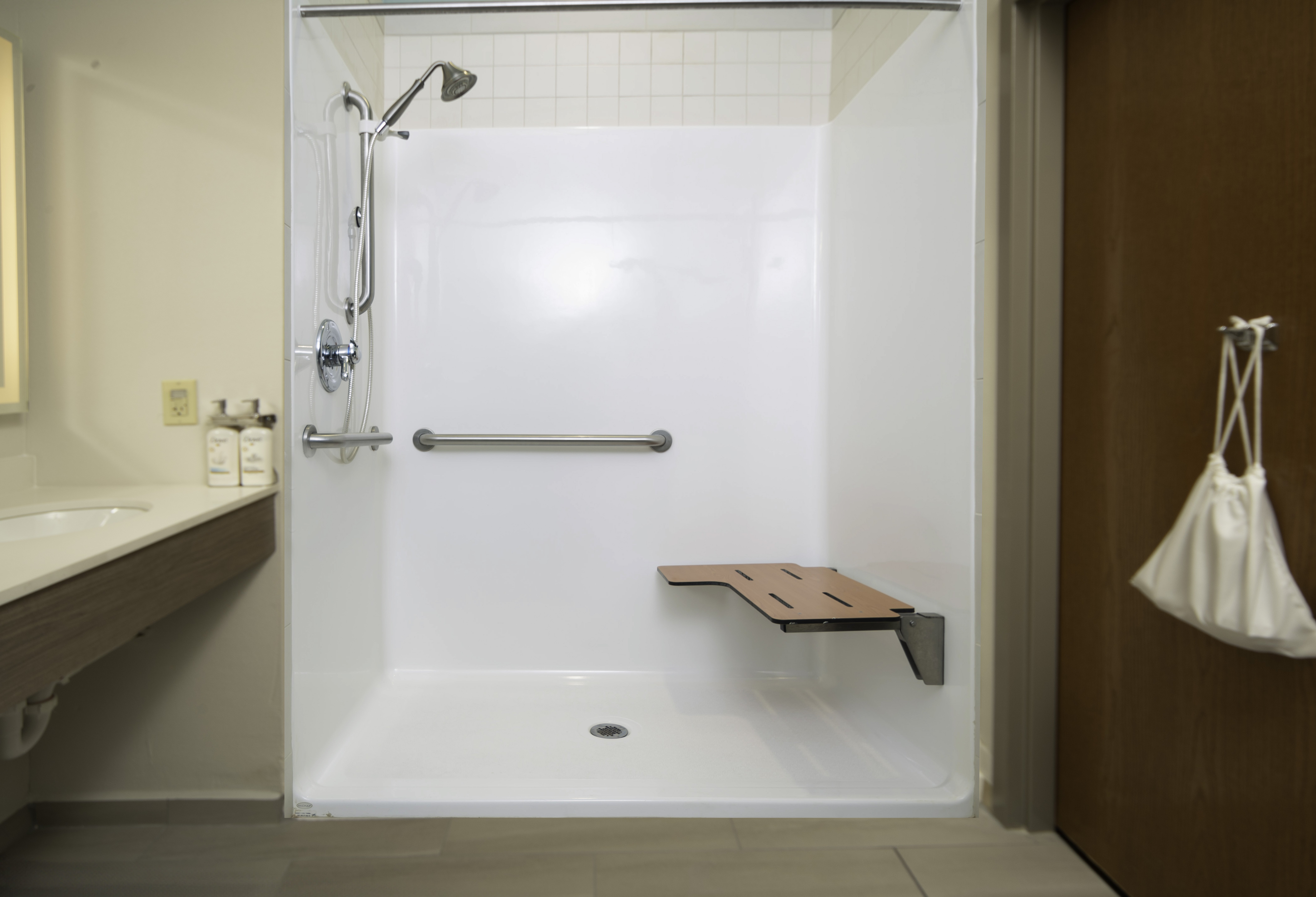 holiday inn express and suites little rock west by ihg