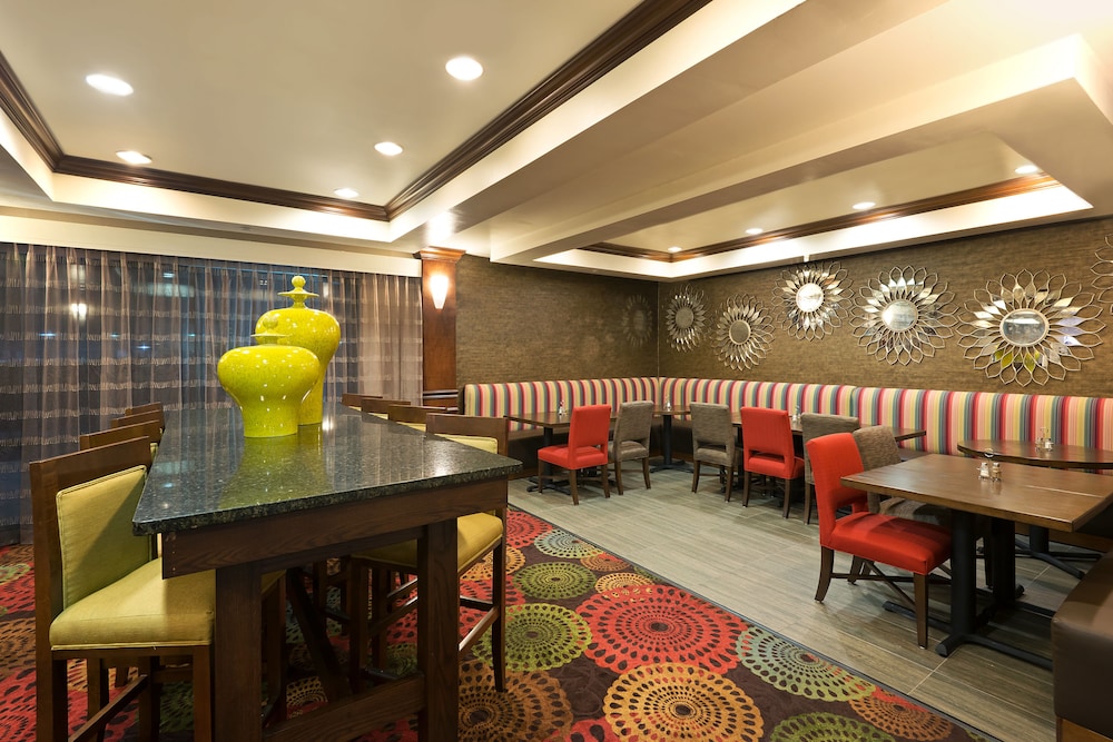 holiday inn express and suites little rock west by ihg