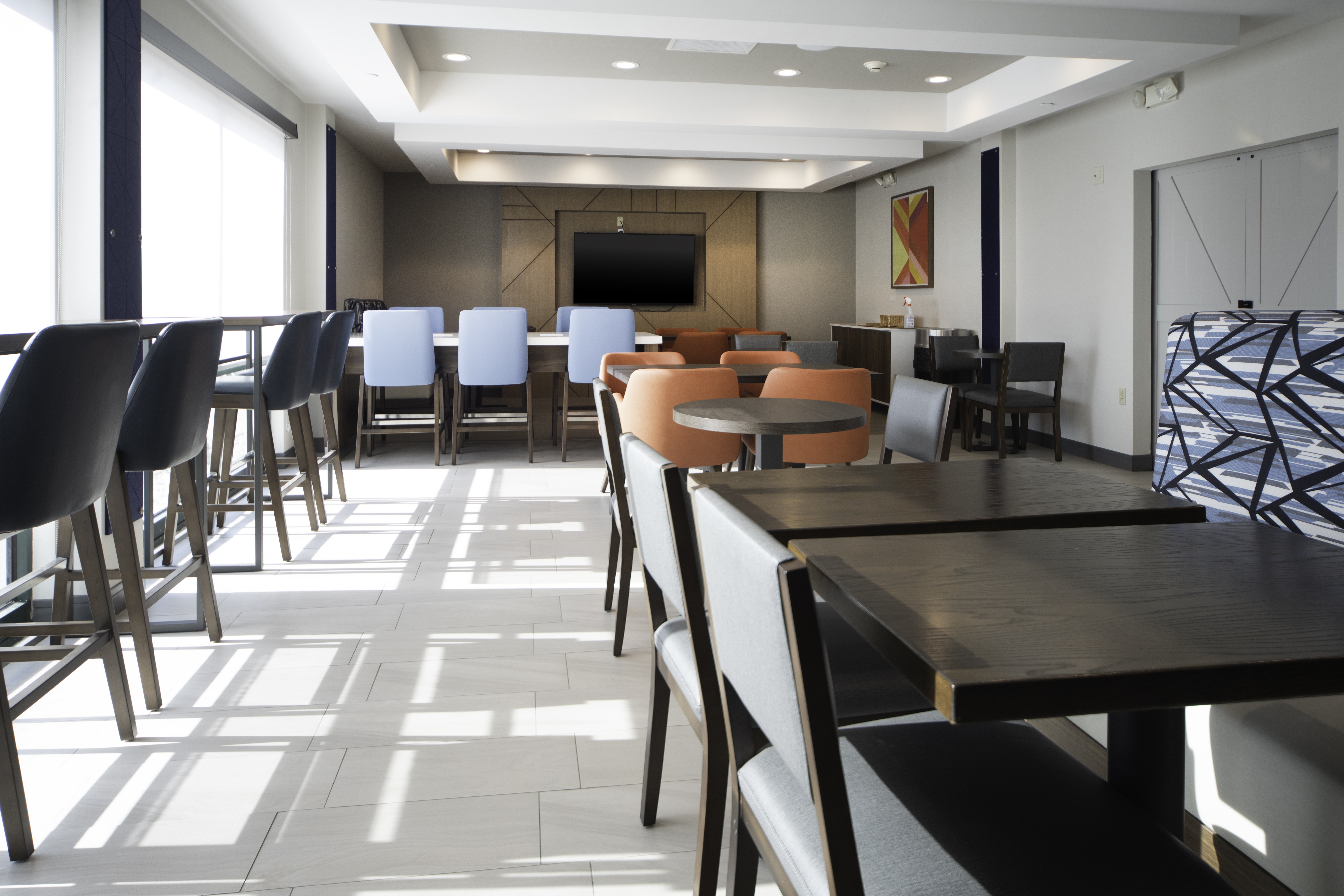holiday inn express and suites little rock west by ihg