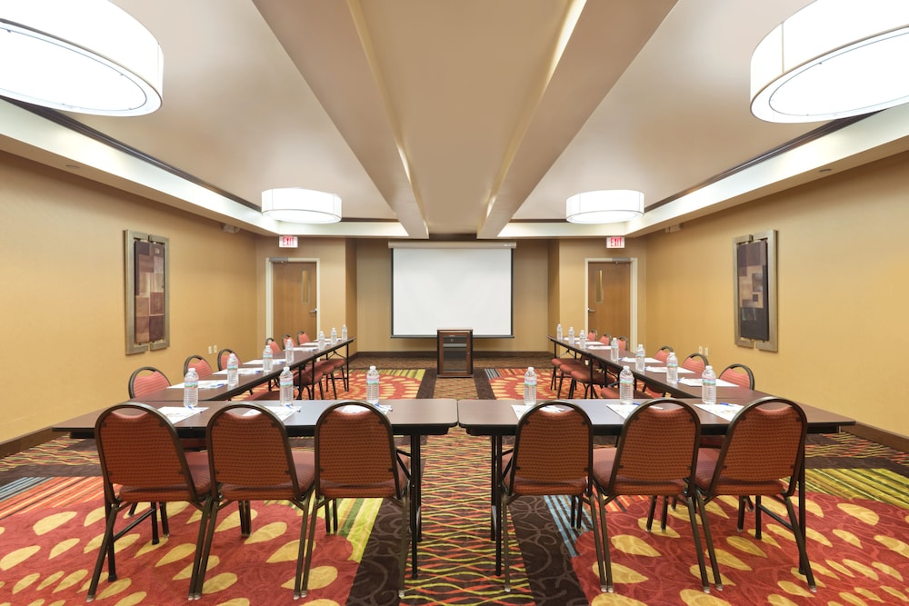 holiday inn express and suites little rock west by ihg