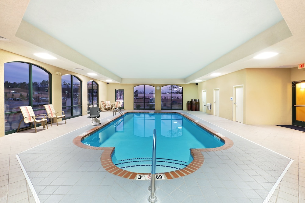 holiday inn express and suites little rock west by ihg