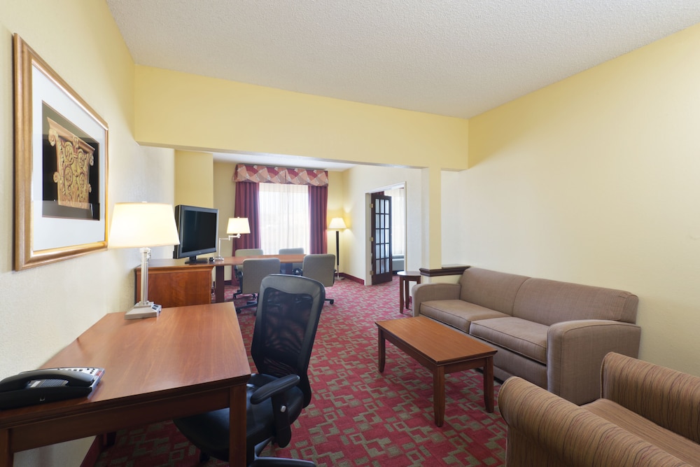 holiday inn express and suites little rock west by ihg
