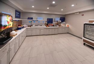 holiday inn express and suites little rock west by ihg