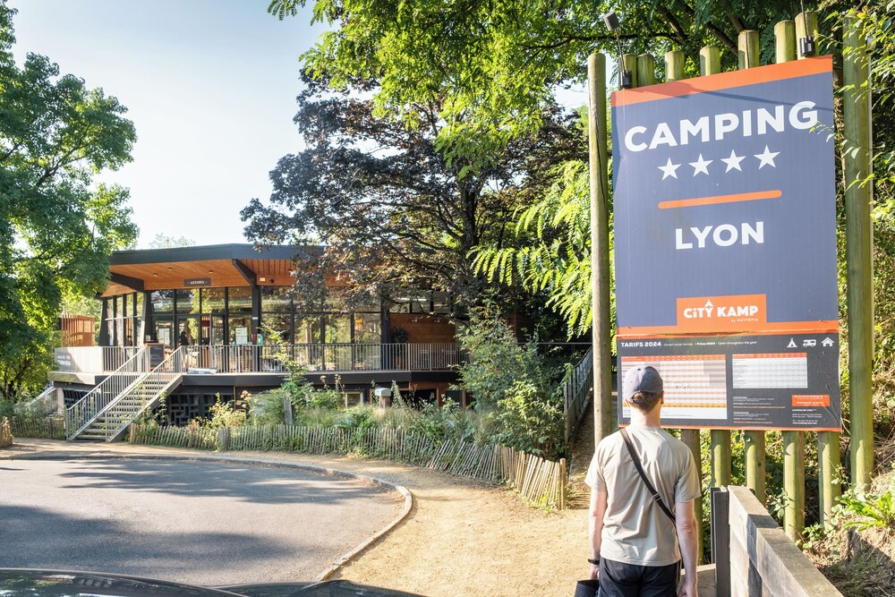 camping de lyon