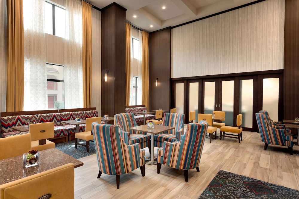 hampton inn and suites monroe