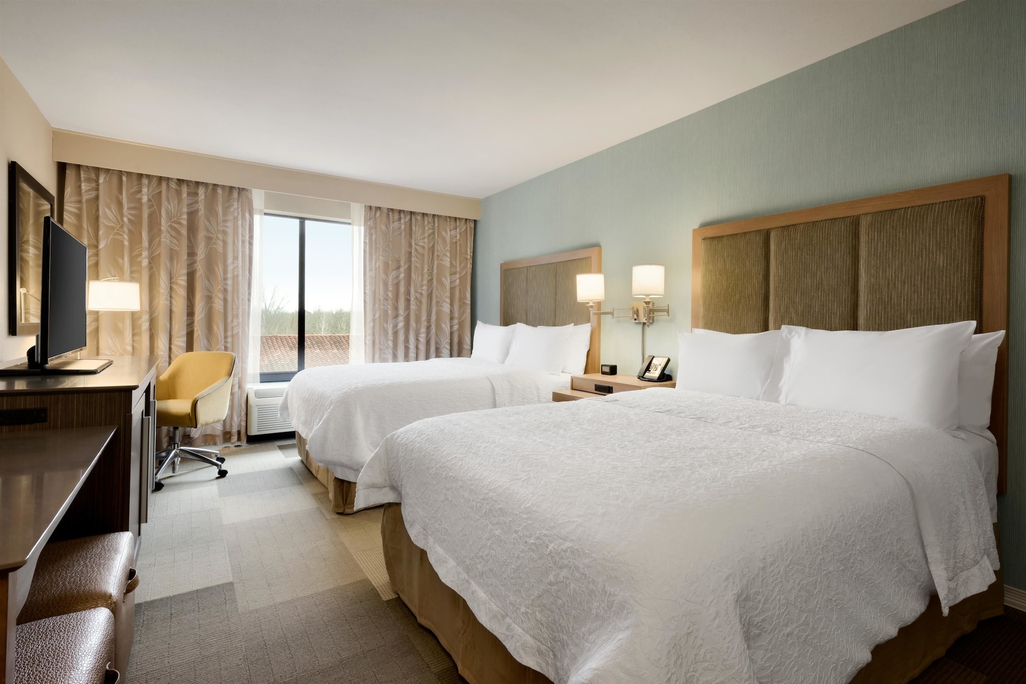 hampton inn and suites monroe
