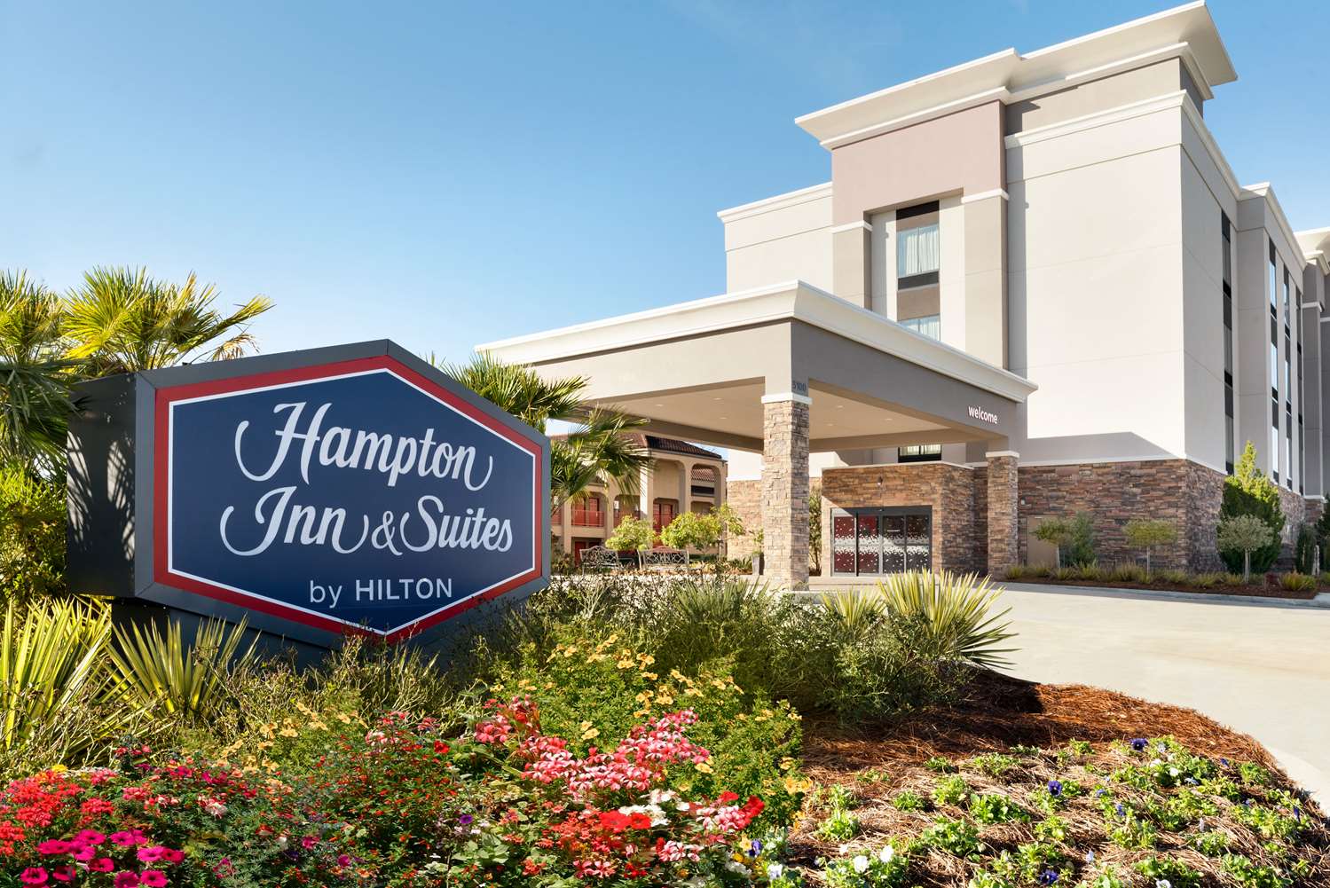 hampton inn and suites monroe