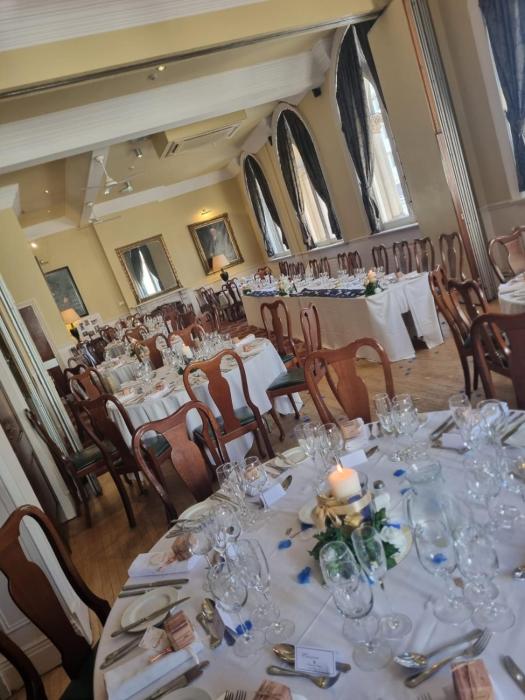 the racquet club hotel